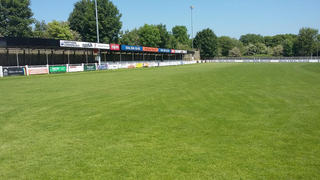 HalifaxFCWomen's tweet photo. The Dual Seal Stadium pitch is looking in mint condition at such an early stage in its maintenance. #qualitysurface https://t.co/pmn8JADDPm