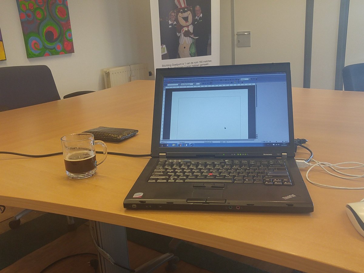 m_stapelbroek's tweet photo. Na een gezellig familieweekend Roggel #backtowork @CvJOBerkelland van dit uitzicht krijg ik energie voor tien #cvjo https://t.co/2a9nMnMTOm
