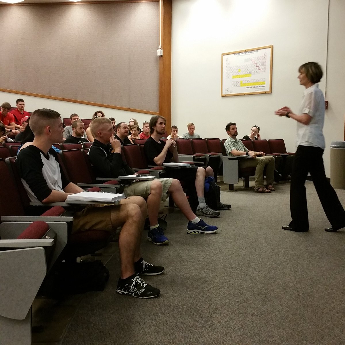 iulangworkshop's tweet photo. Director Maria Shardakova is starting off today's orientation! The Workshop's officially begun. #swseel2016 @IUSGIS https://t.co/jJsTsfBnKC