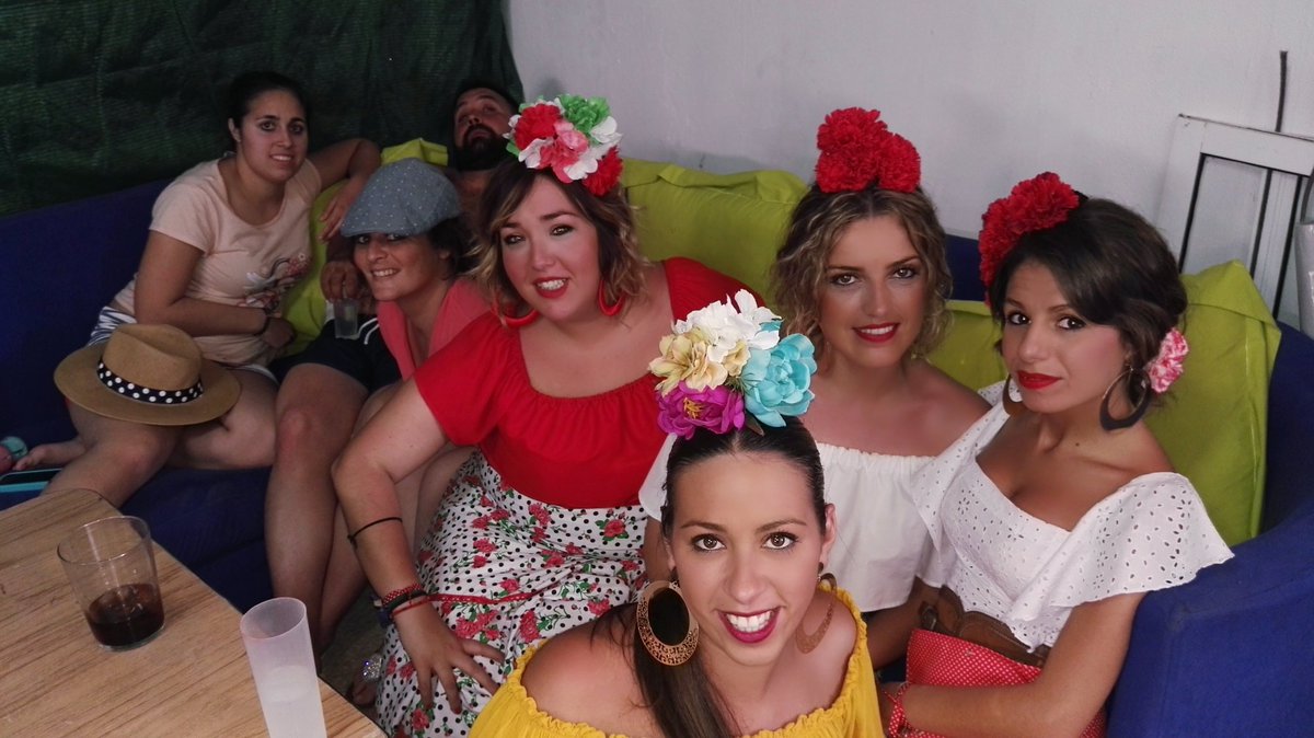 MartaGuIg's tweet photo. Romería con mi gente! #PurísimaConcepcion https://t.co/G3xRg6XSJW