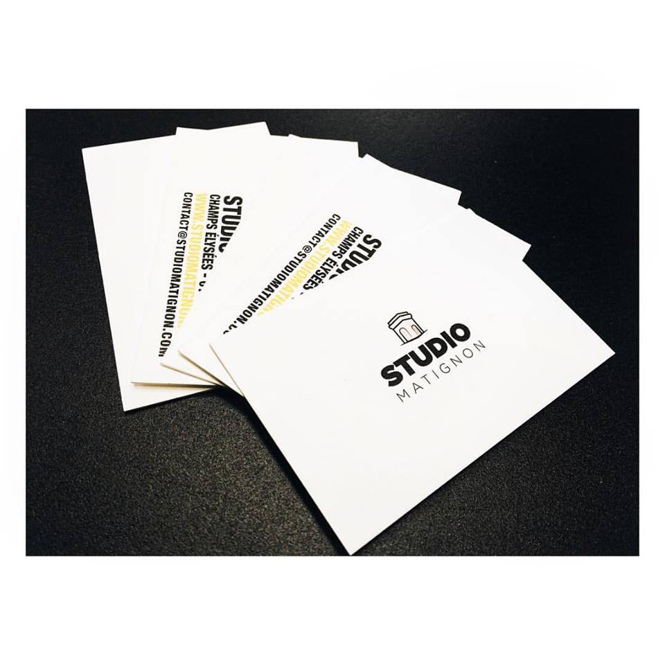 StudioMatignon's tweet photo. Voici nos nouvelles cartes de visite, on vous attends au #studiomatignon ! 📸 https://t.co/Mr1X7ZU5lC