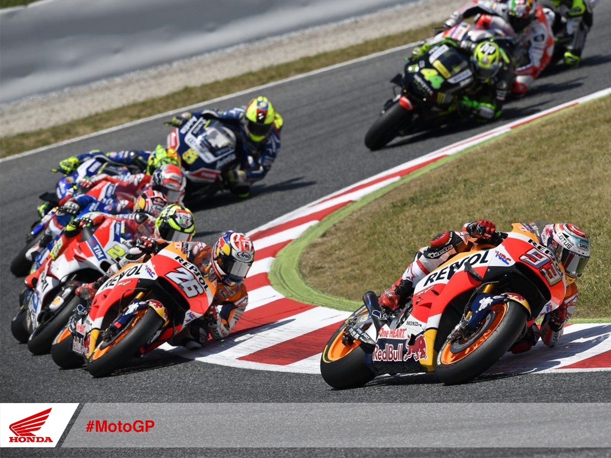 HondaMotoFr's tweet photo. Double podium #Honda en #MotoGP et en #MXGP #MM93 #DP26 #TG243 #EB777 https://t.co/9Cg7oEyMCP