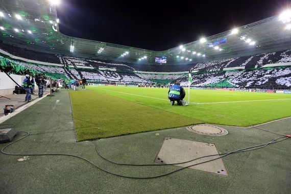 bfcdreamteam's tweet photo. https://t.co/SmOSY5ZoI3 Voting beste Choreo 2015/16 #Bild12 teilen und abstimmen #Gladbach #fohlenelf #BMGstattSGD https://t.co/CZW7FQsQvT