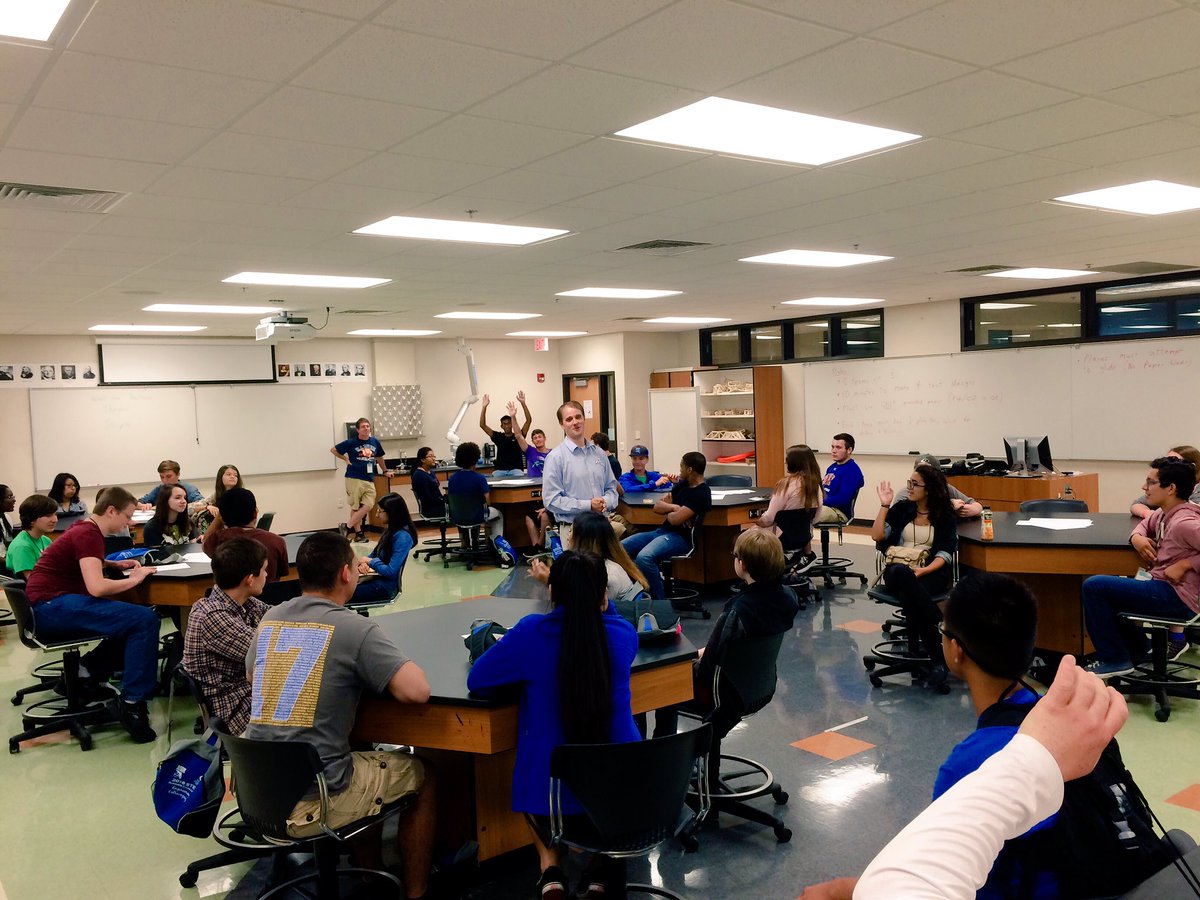 HeartlandEd's tweet photo. Day 1 of our FGCU Engineering STEM Summer Challenge: Design and Revision @FGCUEngineering #HECSTEM https://t.co/TseMLTJFU9