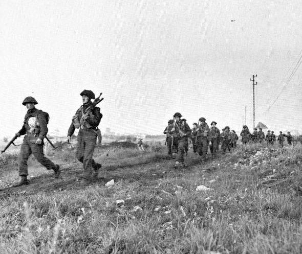 D-Day June 6, 1944 - 72 years ago. Take a moment of silence today to remember these heroes. ow.ly/81Wh300XxBG