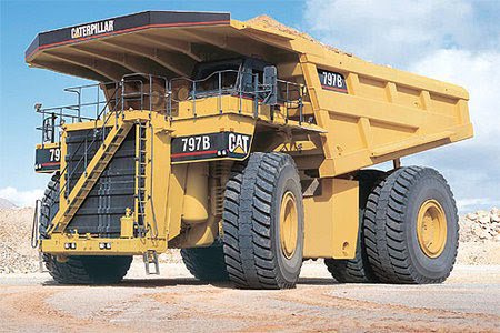 inesatech's tweet image. #Megamáquinas: #Terex MT6300AC, #Letourneau L-2350 y #Komatsu D575-3 SD goo.gl/xYJGwh