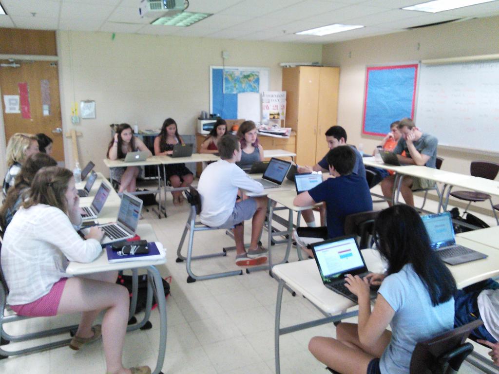 MsWJBHS's tweet photo. Reforming edu policy as AmGov final exam #studentvoice #jbhsfalcons #edreform https://t.co/SMXUJfbqNM