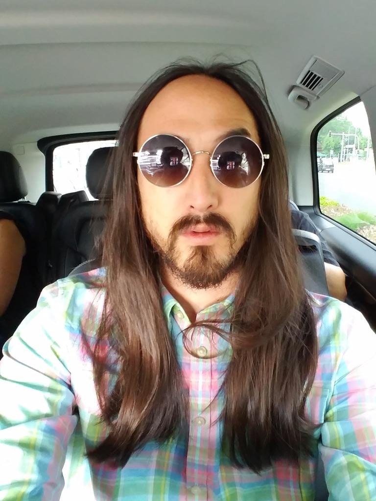 I'm in Frankfurt all day doing radio and TV press around #CANTGOHOME. Thank u guys for keeping alive out here! https://t.co/kfEeQ1dmzZ