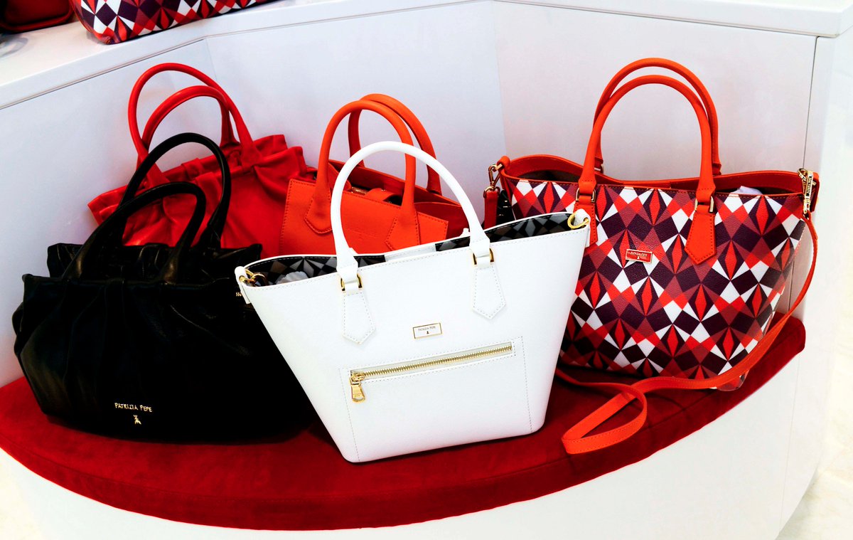 PelluxStore's tweet photo. The new @PatriziaPepe bags are here! Exclusively by @PelluxStore! #bags #fashion #glamour #Milan2016 https://t.co/P8Cn2uPjCj