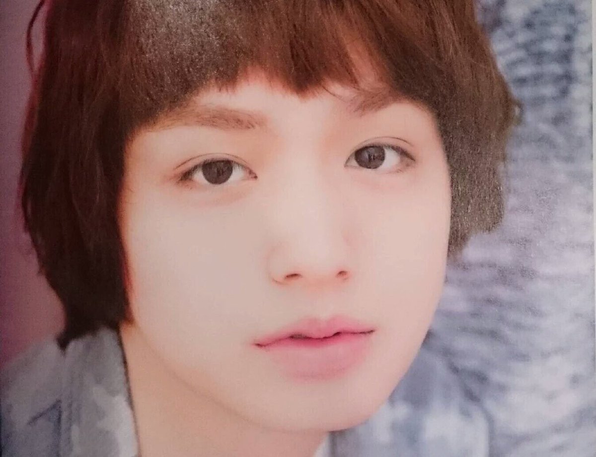 お む ぽ む おい 伊野尾氏 何があったんだ でも男性でおん眉がこんなに似合うの 伊野尾さんしかいないよ 伊野尾慧 前髪 くそかわいい