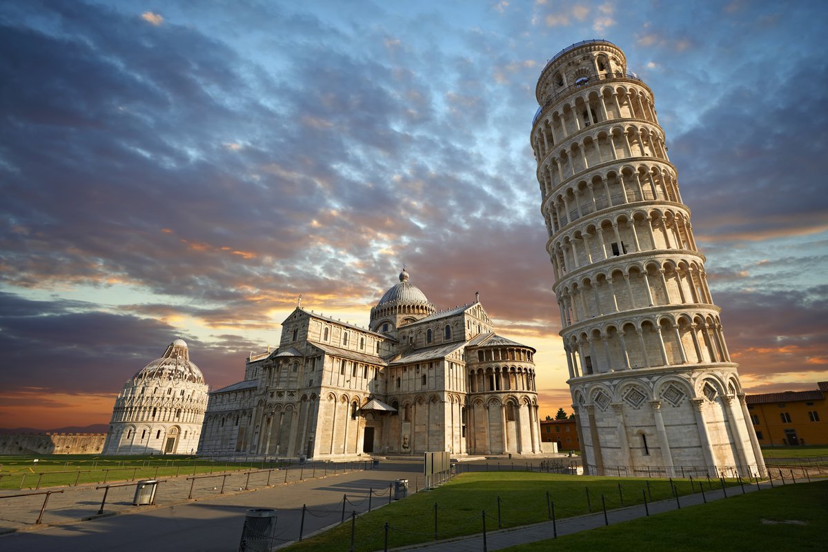 #Pisa e la sua #PiazzadeiMiracoli
italianomadrelingua.com/italia-pisa.ht… #italia #italy #travel