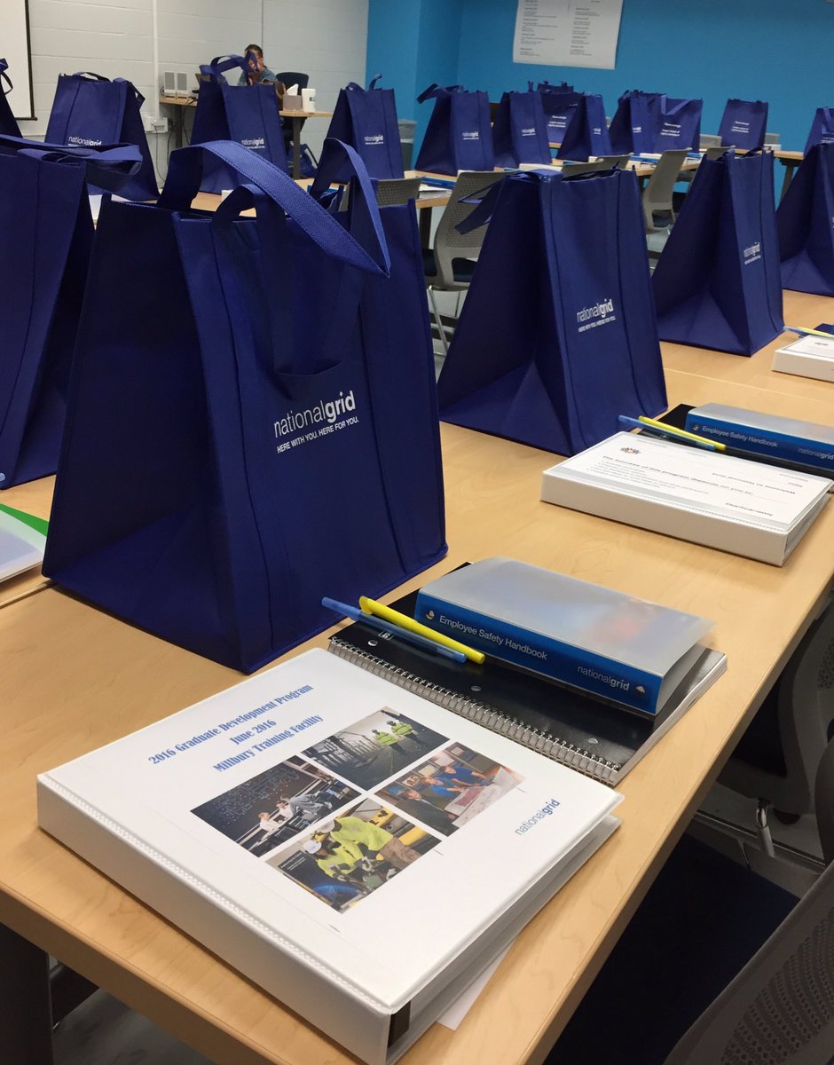 vro521's tweet photo. Ready to welcome our largest cohort into the Graduate Development Program at National Grid! #NGGDP #nationalgrid https://t.co/R48Nr07TYi