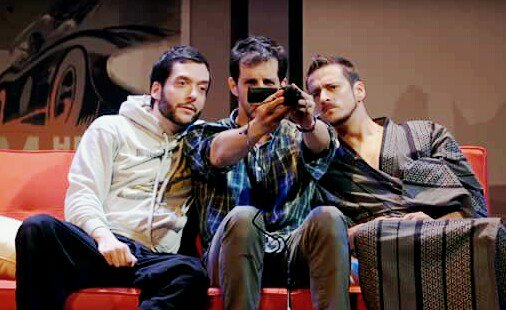 Panico_comedia's tweet photo. A las 20h @GuillermOrtegaS, @Mon_Ceballos y @felip_andrs se despiden del @teatrolara. Os venís? #quecundaelpánico https://t.co/6oaFvlKmxR