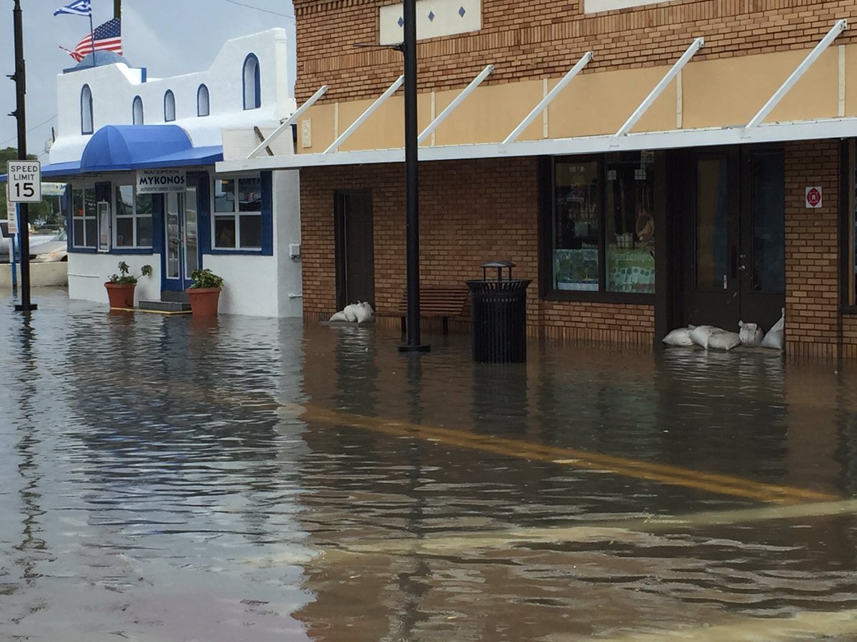 Streets Sponge Docks Tarpon Springs : Streets Sponge Docks Tarpon
