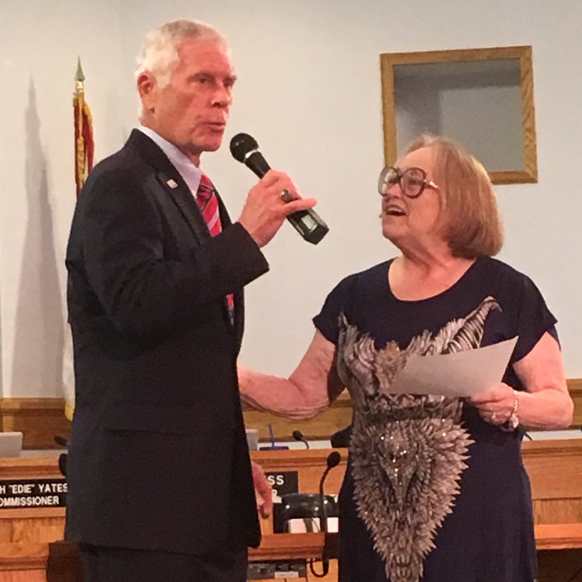 LkldNow's tweet photo. Sandy Toledo, a retired teacher and social worker, was named Mayor’s Citizen of the Quarter by @HowardWiggs. #lkld https://t.co/V2emQBqruG