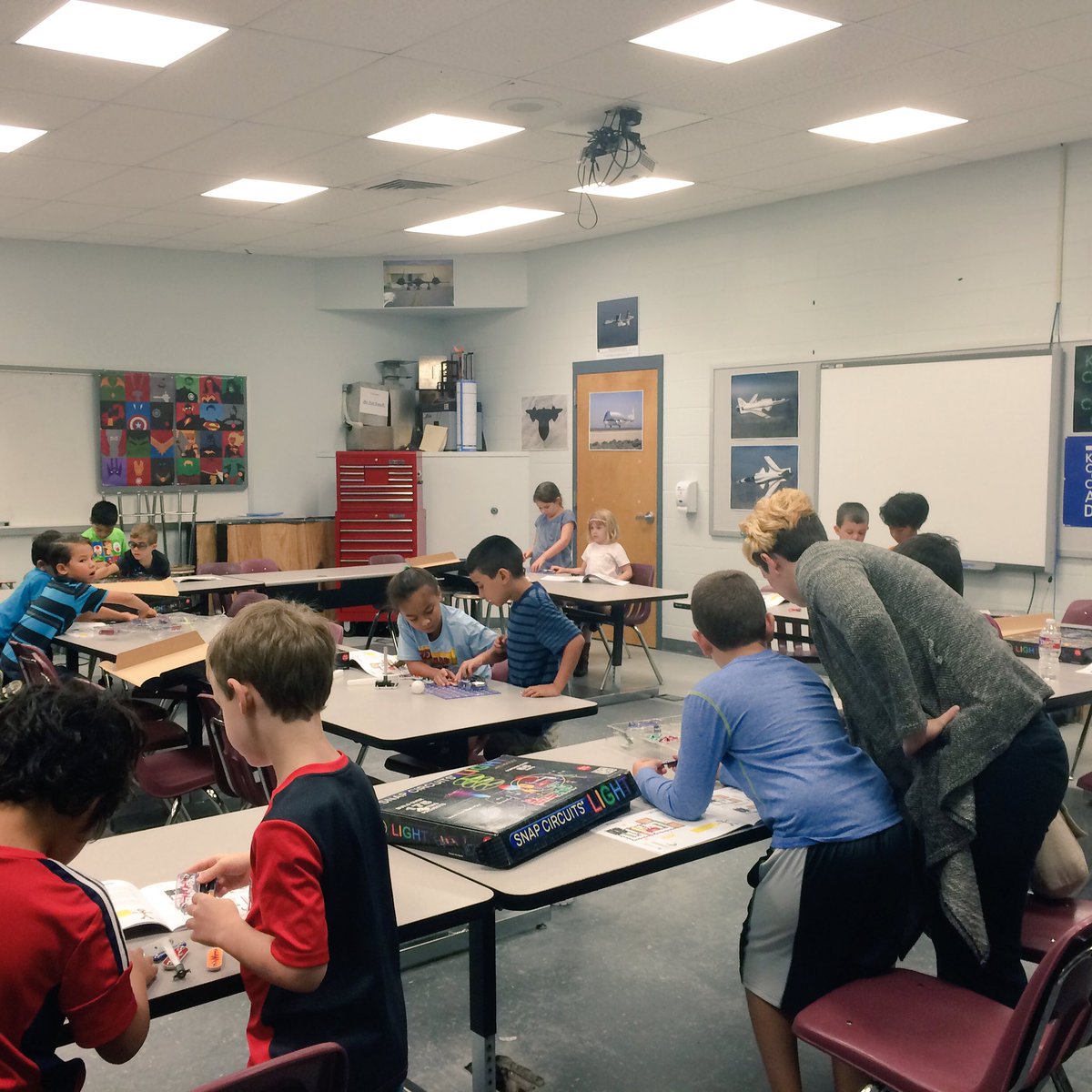 pinkladyhornets's tweet image. Time for Day 1 of Robotics summer camp!