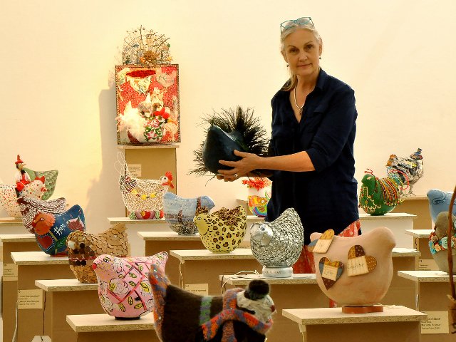 Sappi joins the #ChickenChallenge marketingspread.co.za/2016/06/06/sap…