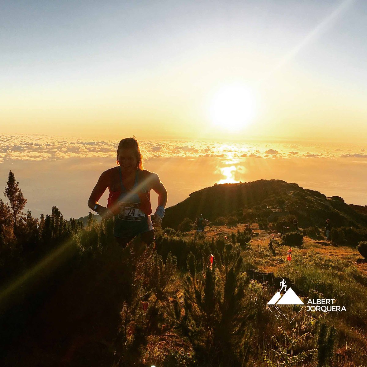albertjorquera's tweet photo. Here's my portfolio of @skyrunmadeira, an awesome @Skyrunning_com race. Enjoy #USM2016 https://t.co/sRm5gdZeVI https://t.co/jswytteqNV