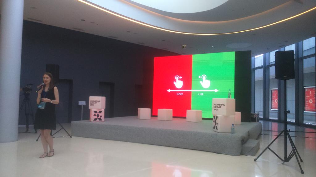 Feedback tweet media