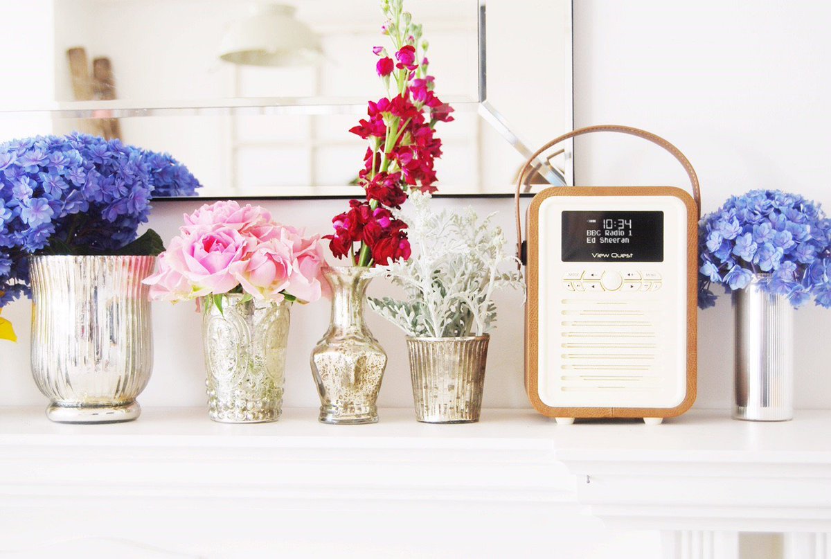 Follow &amp; RT to #win a gorgeous Brown Retro Mini with @brick_glitter - Perfect for #fathersday #comp #giveaway