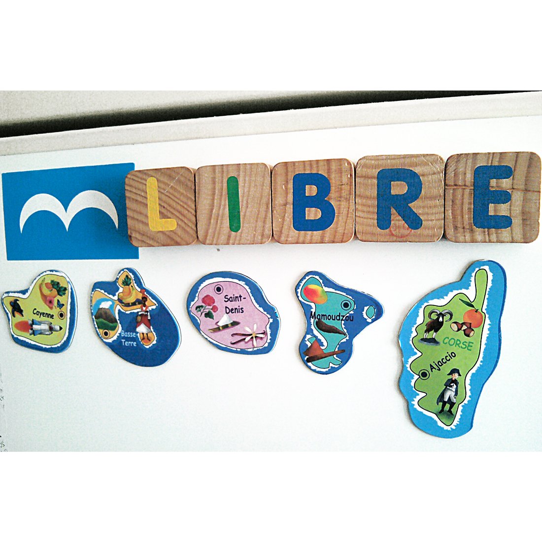 LibreFlag's tweet photo. Heyyyy ! Libérez les zones, les zones, les zones !
Libérez les zones de l'océan ! https://t.co/GzhUxGHLOZ