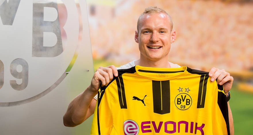Summer 2016 confirmed transfers and contracts - Page 2 CkRk7fuWEAAleBi