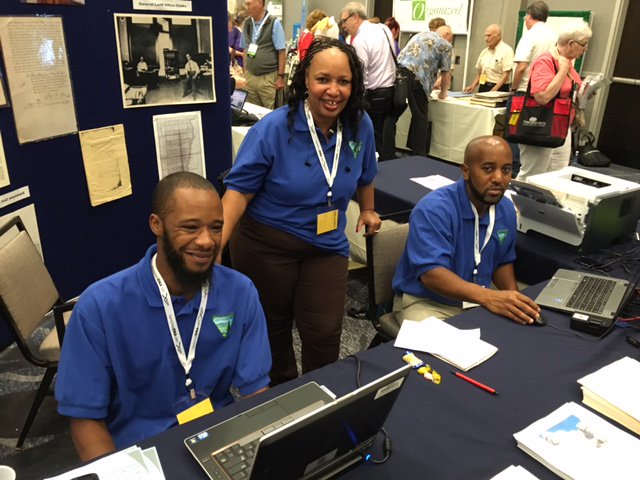 BLM_ES's tweet photo. On June 3-5 @BLM_ES employees participated in the @scgsgenealogy Genealogy Jamboree! #scgs2016 #California #BLMProud https://t.co/HuDgh26bGs