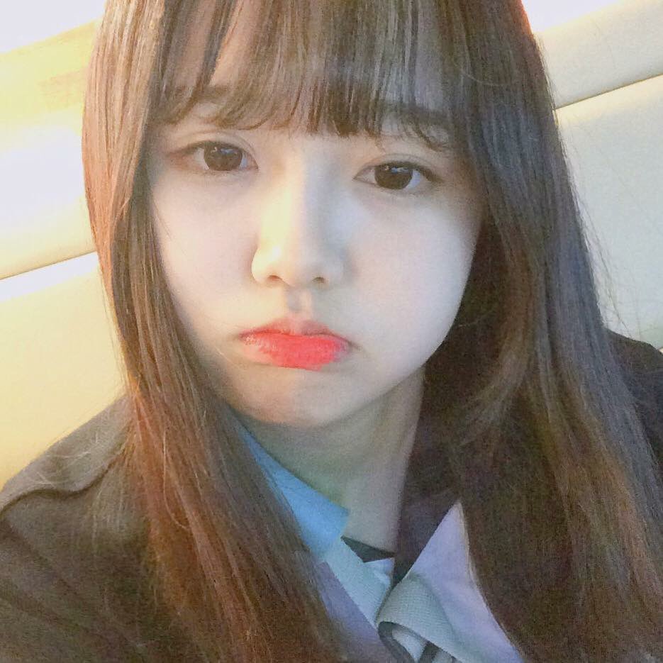 figh_ters's tweet photo. 今日のイェリンちゃんの投稿パワー凄いおかげで今眠くないし世界史やる気超あるやってる イェリンちゃんイェリンちゃんイェリンちゃん https://t.co/OUKJPZ7oS8