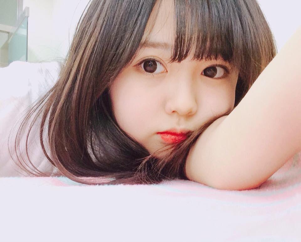 figh_ters's tweet photo. 今日のイェリンちゃんの投稿パワー凄いおかげで今眠くないし世界史やる気超あるやってる イェリンちゃんイェリンちゃんイェリンちゃん https://t.co/OUKJPZ7oS8