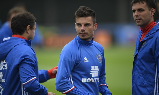 guardian_sport's tweet image. Euro 2016: Artur Yusupov called up by Russia after staying in same hotel as squad gu.com/p/4kgg7/stw Pic: Getty