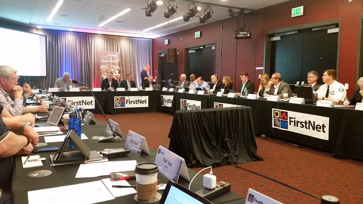 LloydMitchell's tweet photo. #FirstNet PSAC meeting in San Diego now #TruePriority https://t.co/1BOS4AAs4w