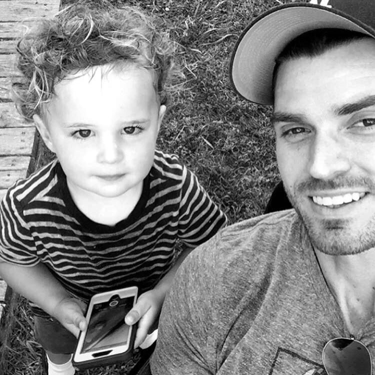 SaturdayMorning - Luke Pell - Bachelorette 12 - *Sleuthing - Spoilers* - Page 37 CkRybF8W0AE0NBP