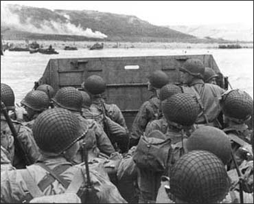 EgalBohen's tweet photo. #POEM Normandy 1944' - D DAY - 6th June 1944 D-DAY
https://t.co/URuSRUKEDm
They are the ragged bundles on the shore https://t.co/uU1C50NA3F