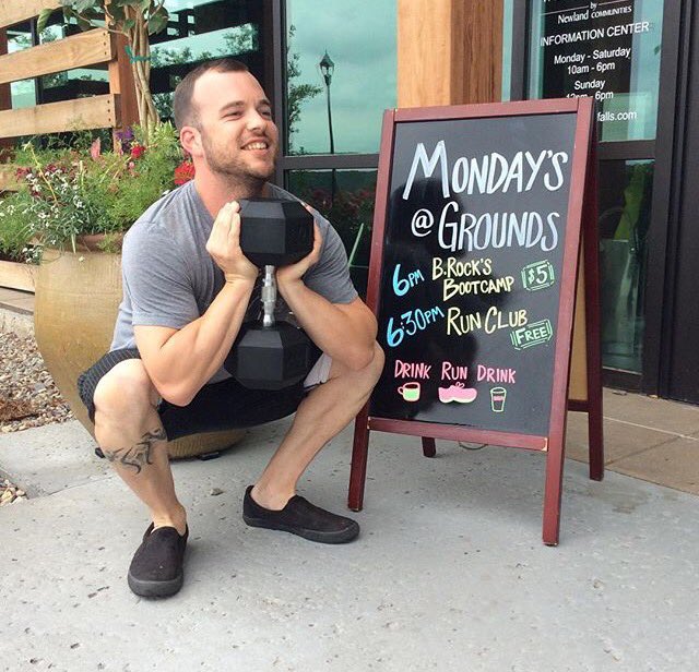 WendellFalls's tweet photo. Happy Monday! Rain or Shine - B. Rocks Boot Camp & Run Club are still on. Coach is ready! #repost #groundscafe https://t.co/l2ELn8ebwM