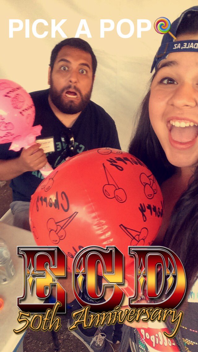 sjvyoungadult's tweet photo. some of our Young Adults at Early California Days this past weekend! #SJVECD #PickAPop 🍭 #BigBasketball🏀 https://t.co/Ep2mqIcgHP