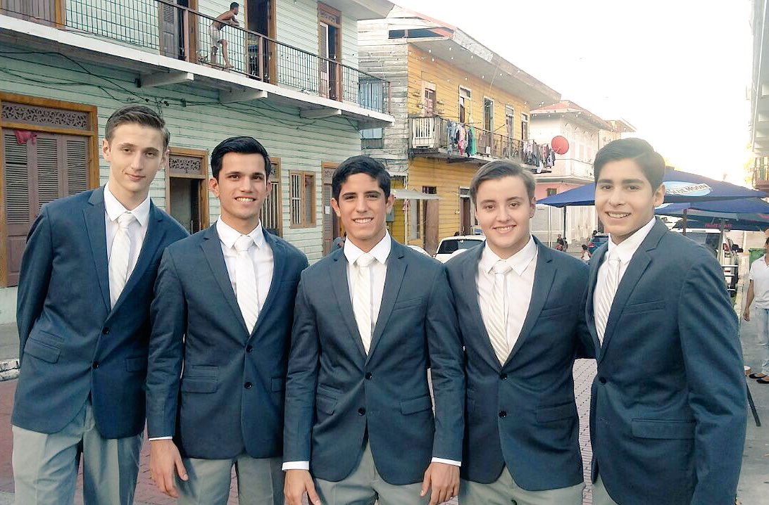 SomosRetz's tweet photo. #🇵🇦 ❤️💙 https://t.co/A4EB637E11
