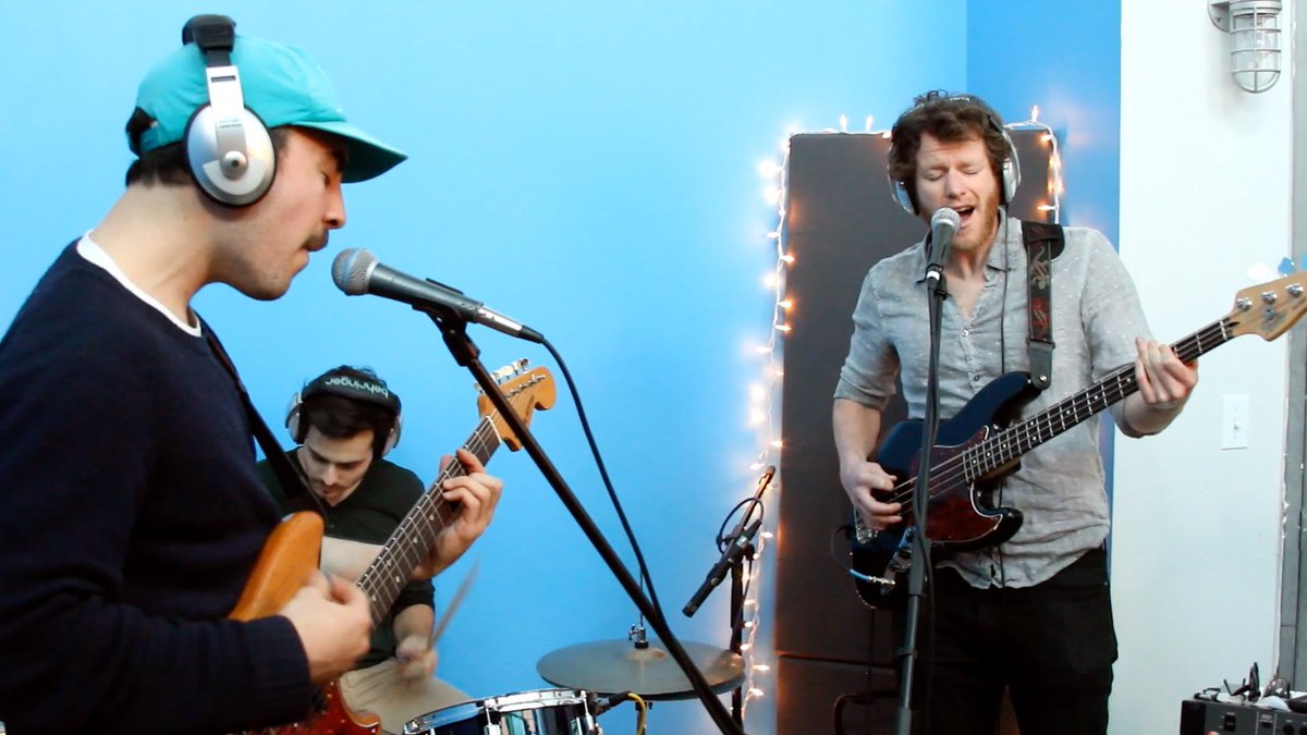 BLUE ROOM: Watch <a href="/AlpenglowMusic/">Alpenglow</a> perform their intricately cathartic "Solitude" in-studio buff.ly/1U9PLpN
