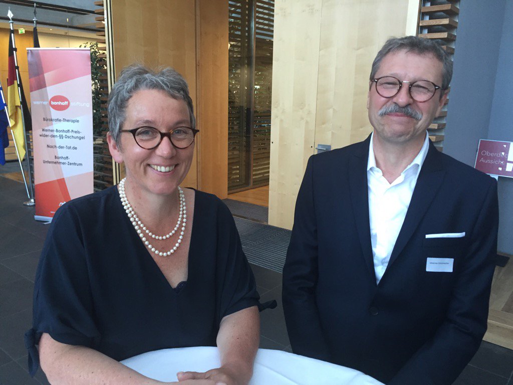 VGSD-Mitglied Christa Weidner (hier mit ihrem Mann) ist für den #bonhoffpreis2016 nominiert als eine von 3 Personen