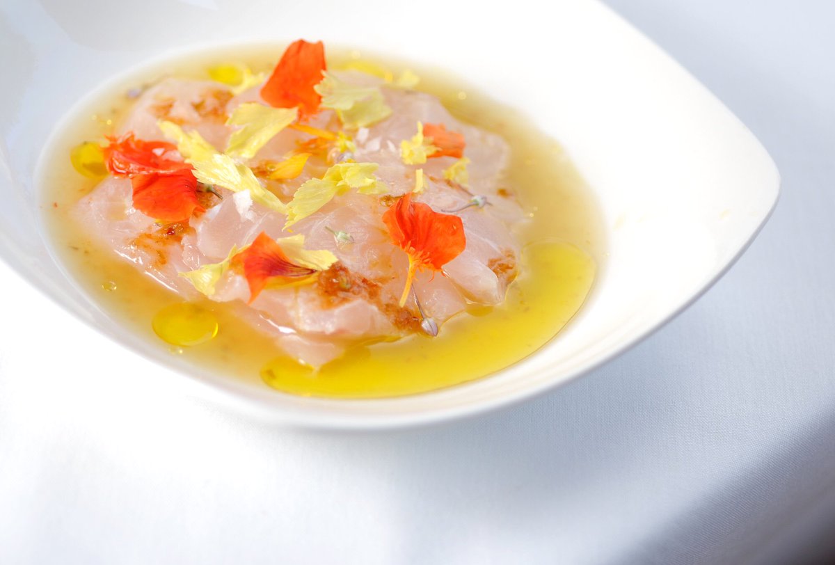 Awesome shot by @PaulStephenSN of my crudo @MannaWilmington Thursday pop ups
