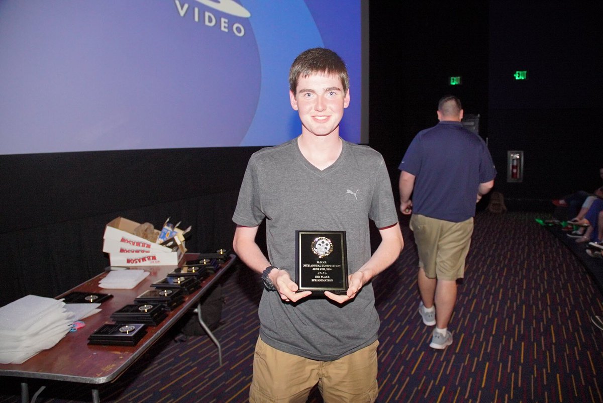 Mike Tortora placed 3rd in the special effects category for his video: "SnapBack"