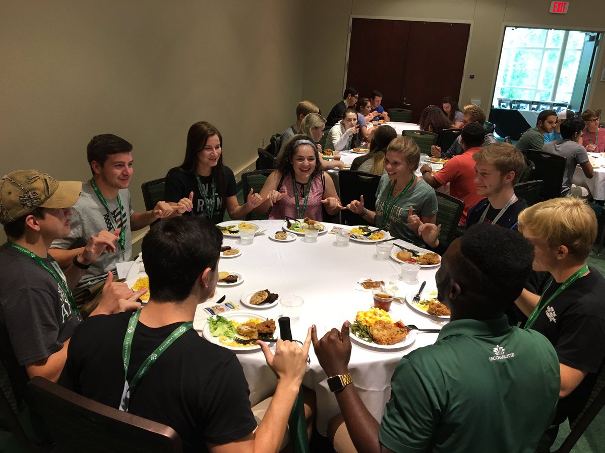 Jeremiah16OC9's tweet photo. Nothing like some #ninerpride and smiles at lunch #juicyJs https://t.co/BjjvsDPvnM
