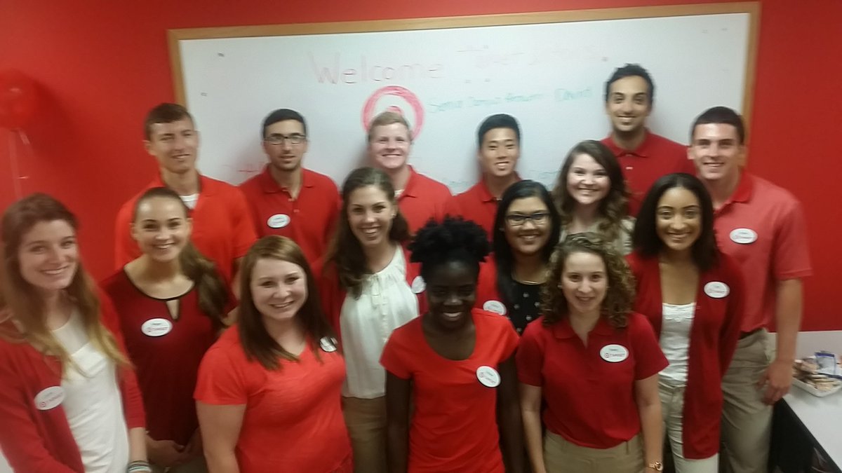 Too much fun!  Loving #TGTInterns2016 in #G492 <a href="/samshah21/">Samir Shah</a> @Simone4Target <a href="/SextonRob/">Rob Sexton</a>  #DTLsRock #LifeatTarget