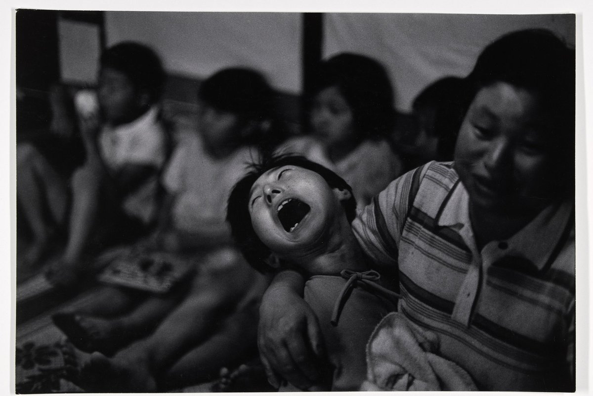 Nuevo artículo sobre #fotógrafos, hoy #eugenesmith. #culturafotografica #fotoperiodismo: 
revelartfotografia.org/cultura-fotogr…