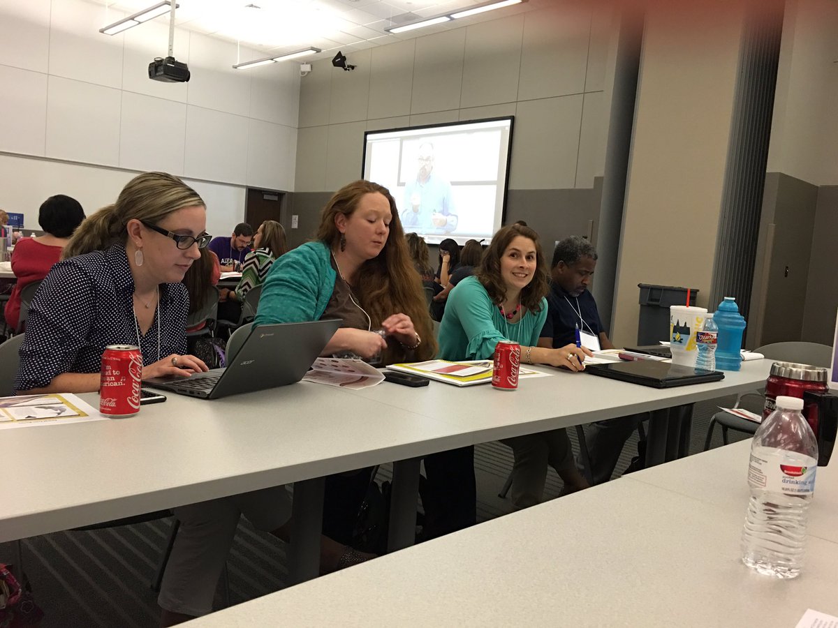 BoonGlenda's tweet photo. #esc11writes https://t.co/TSue1zlXiy