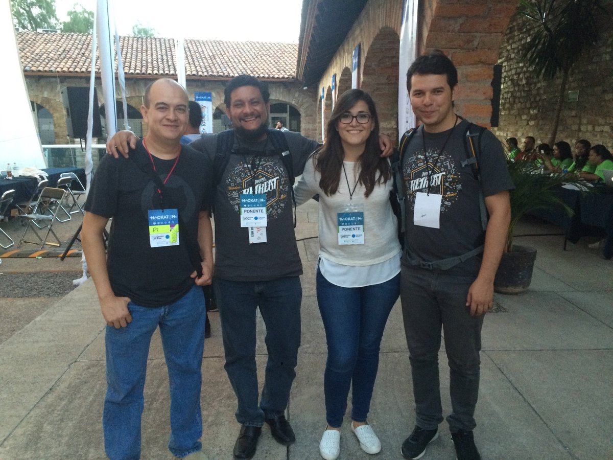 weareMagmaLabs's tweet photo. 1800 participants, 330 teams and 60 mentors with one objective: fight poverty with tech! #CPFox @Campuspartymx https://t.co/Dfw9dQFM1X