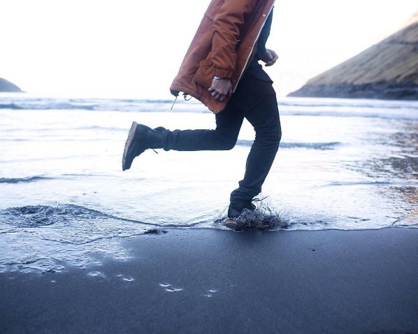 Sea breeze. Porter Boots with our hefty waxed leather from the SB Foot tannery in Red Wing, MN. #mensfashion