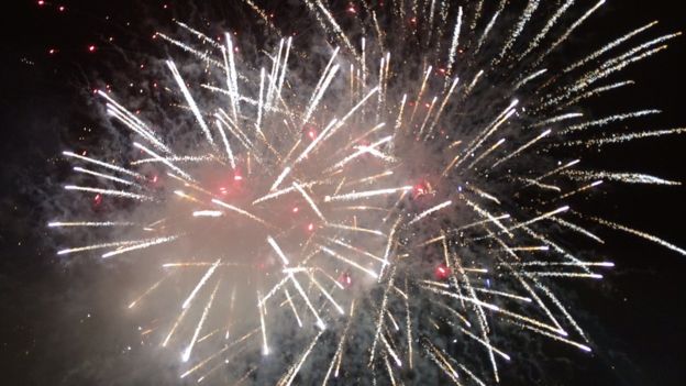 BBCJohnnyIAnson's tweet photo. Catching up with the campaigner whose petition started today's #fireworkdebate @BBCRadioLincs https://t.co/5Ix6xx2KRk