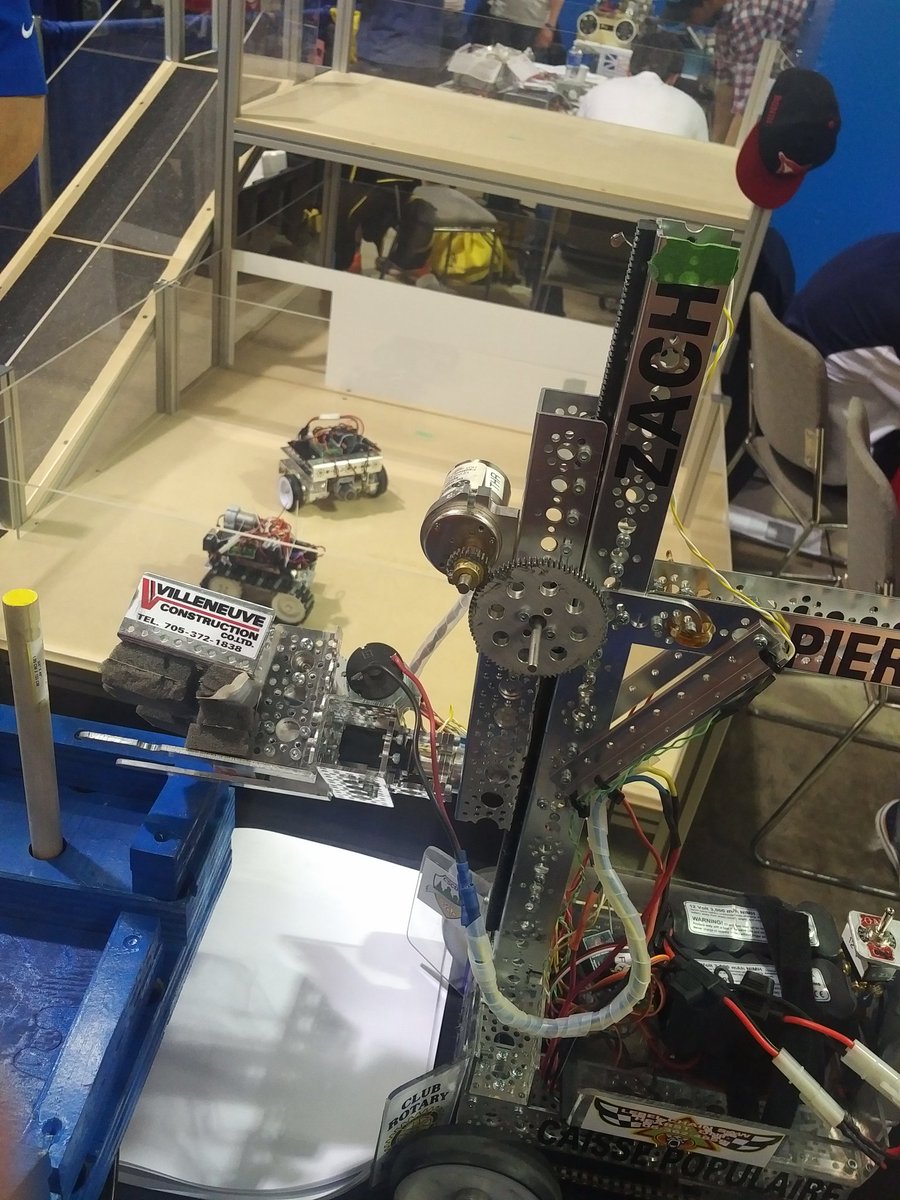 MatthewColbeck's tweet image. Robotics Try-A-Trade at #SCNC2016 with #StudicaCanada and #TETRIXrobotics