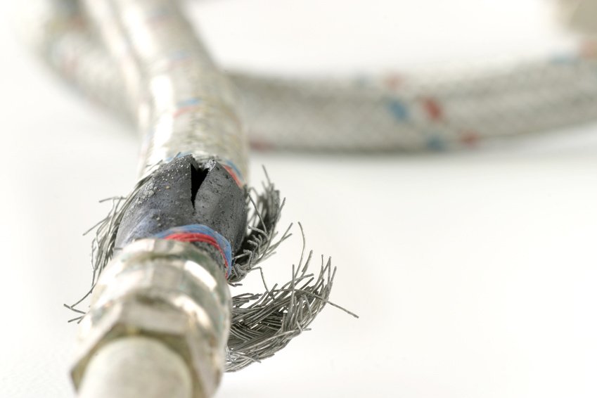 StopWaterDamage's tweet photo. Have you sustained water damage because of a burst hose or other plumbing issue? Call #USARestoration https://t.co/jMGA0KipkZ