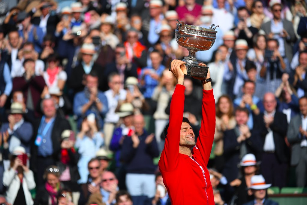 OskiSozanski's tweet photo. #NoleSlam 🇷🇸
🐨 - 🏆🏆🏆🏆🏆🏆
🐓 - 🏆 [🆕]
💂 - 🏆🏆🏆
🗽 - 🏆🏆
#RG16 #NovakSlam🏅 #InsideRG https://t.co/Dw2NpjOQYN